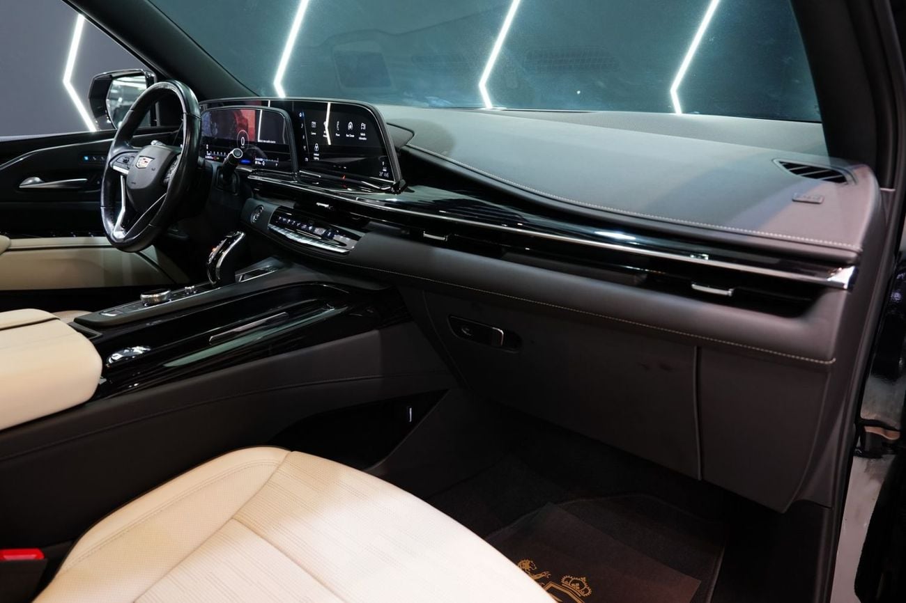 Cadillac Escalade Sport 600, Rear Entertainment, Captain Seats, Panoramic Roof, Dealer Warr + Serv!!