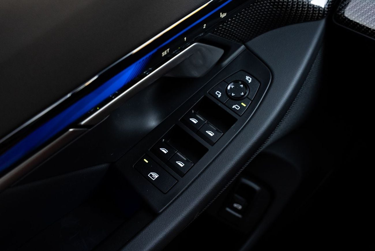BMW M5 MASTERCLASS Touring 2025 GCC 4.4L Twin Turbo V8 PHEV Agency Warranty Full Service History 728hp