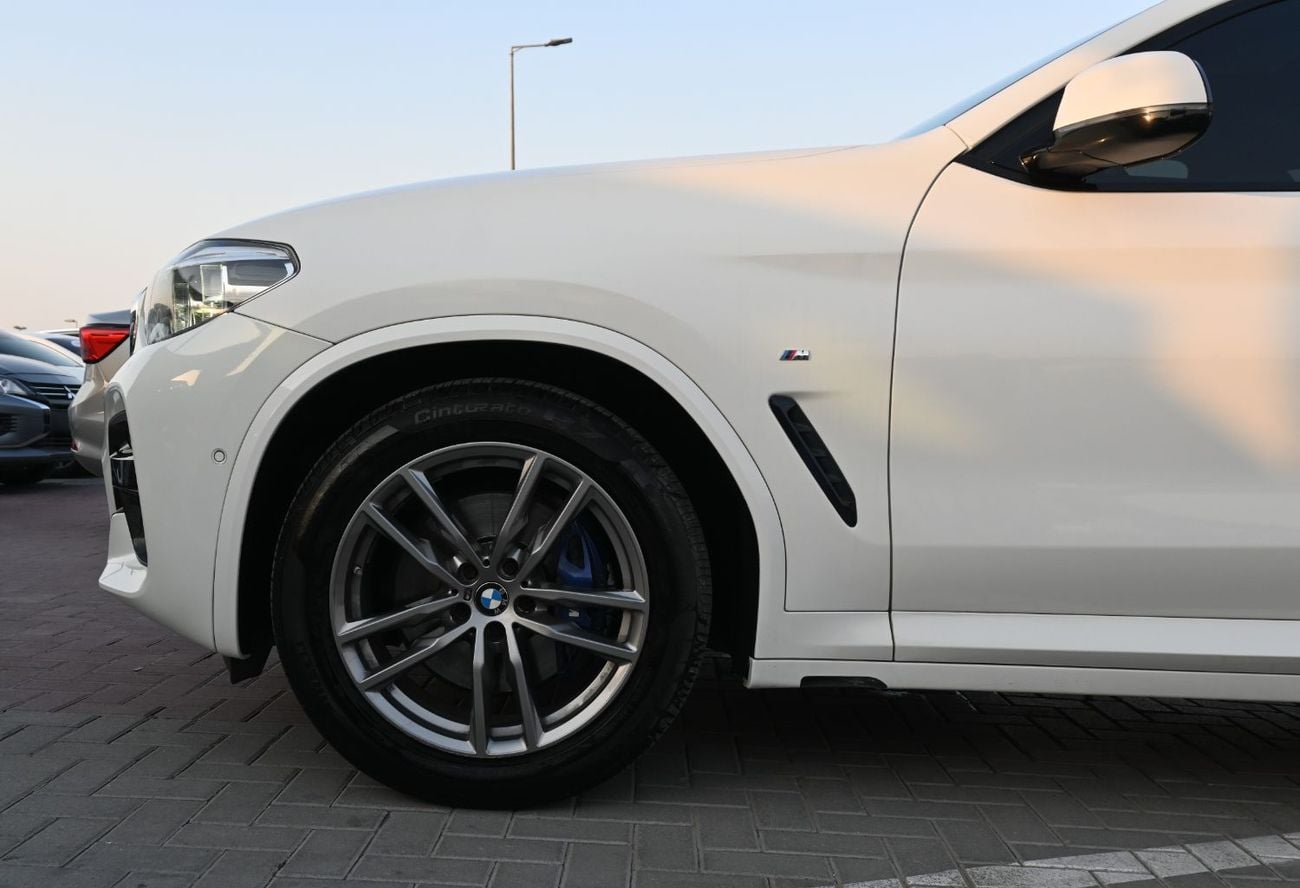 BMW 330i LUXURY LINE