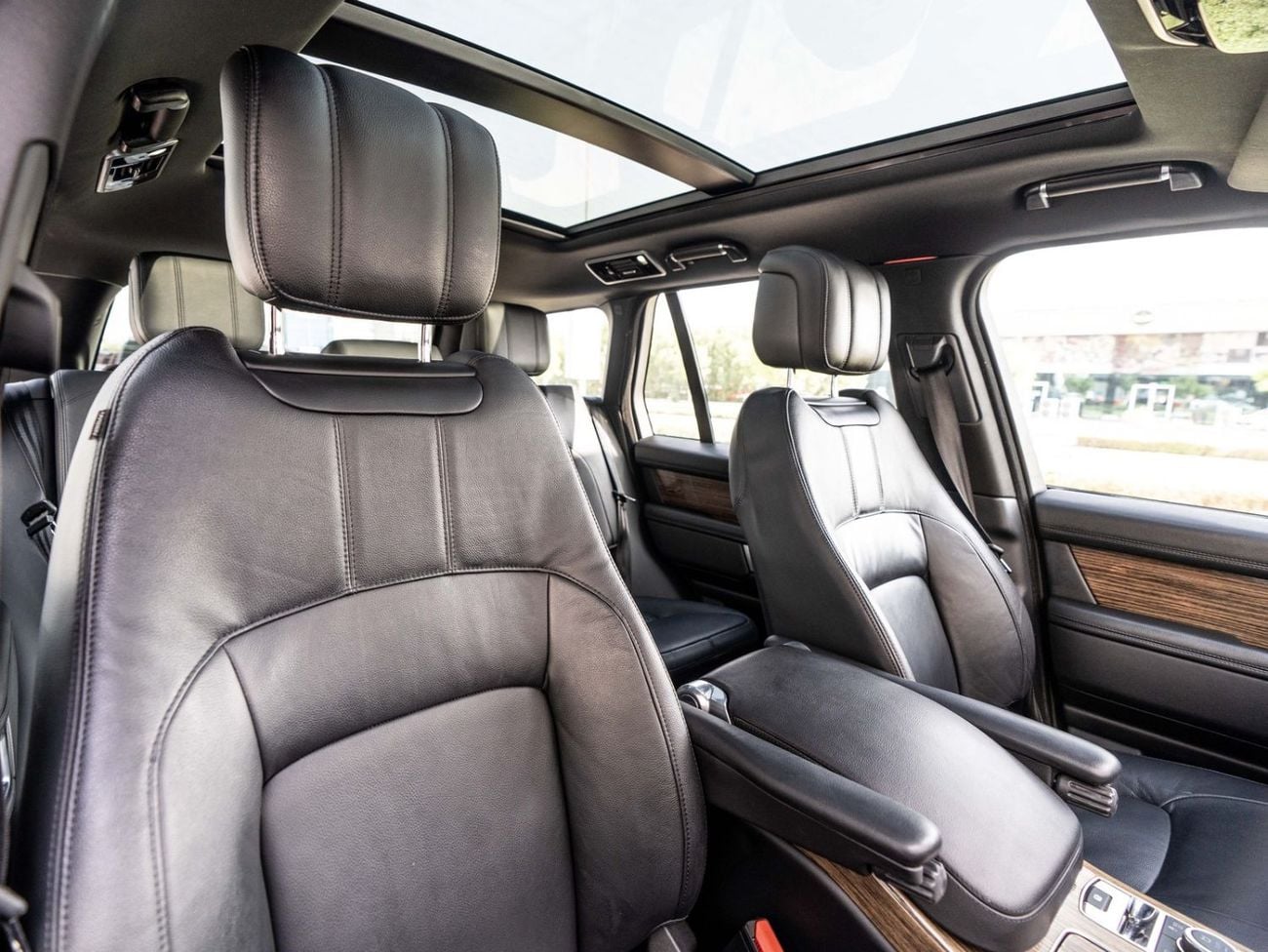 Land Rover Range Rover HSE Land Rover Range Rover 2019 GCC specs