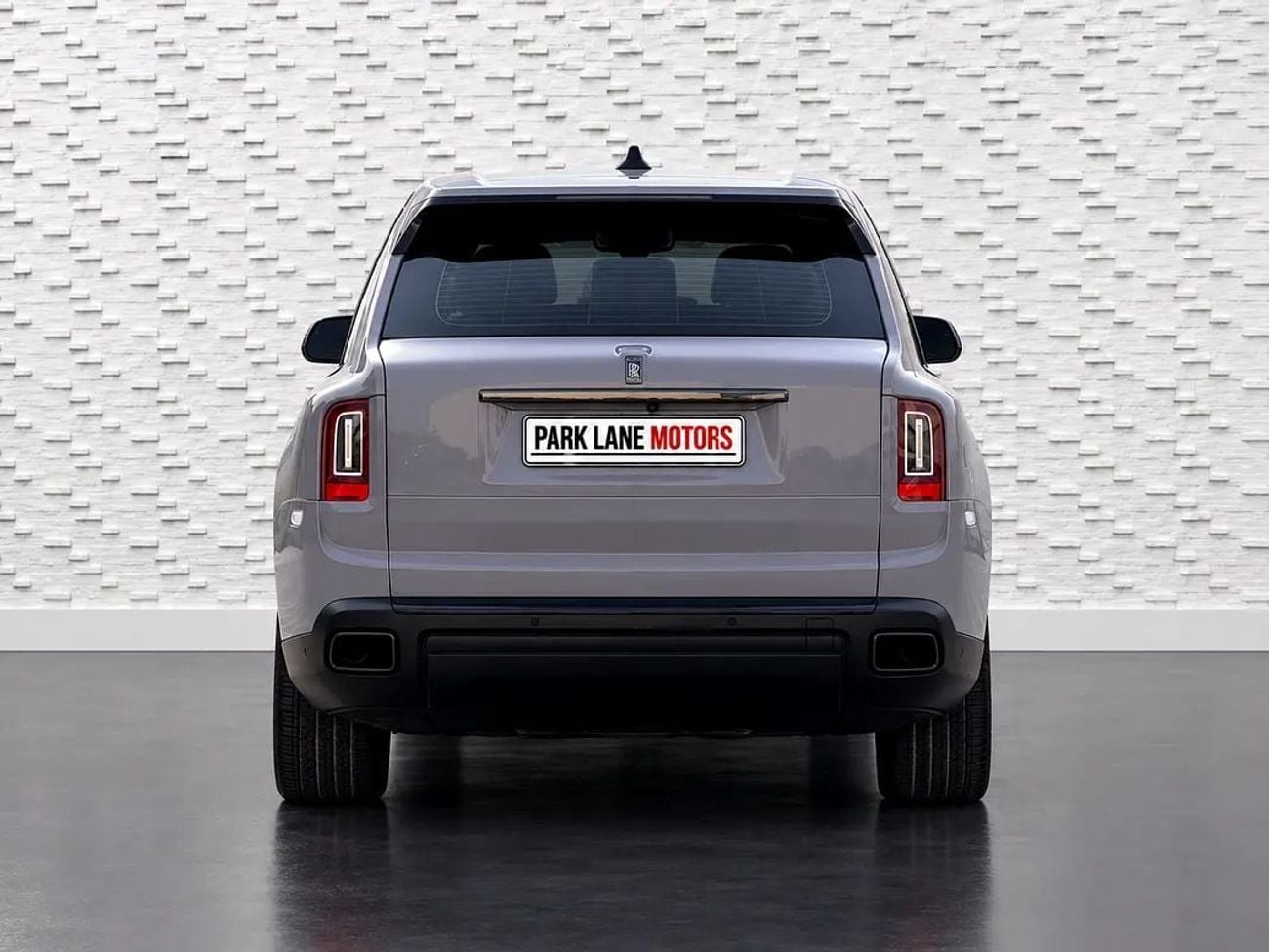 Rolls Royce Cullinan BLACK BADGE