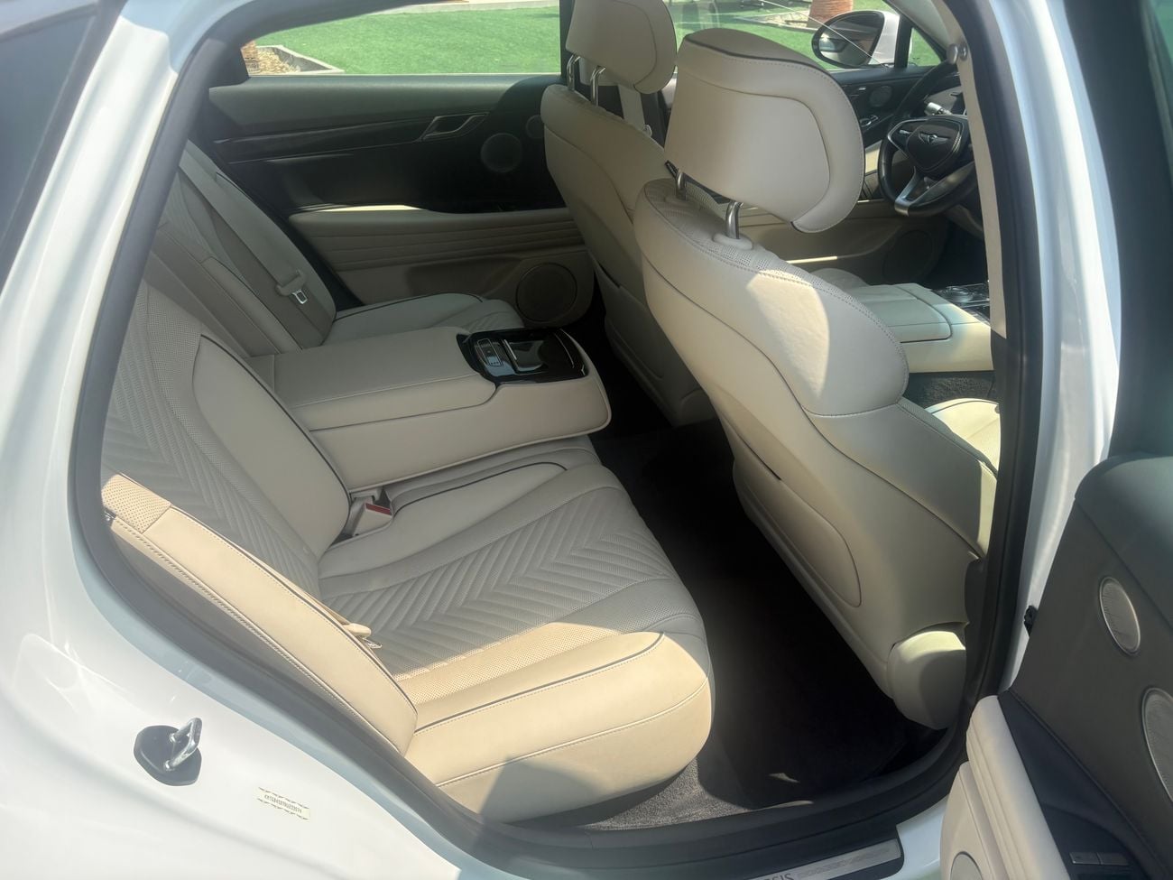 Genesis G80 ROYAL