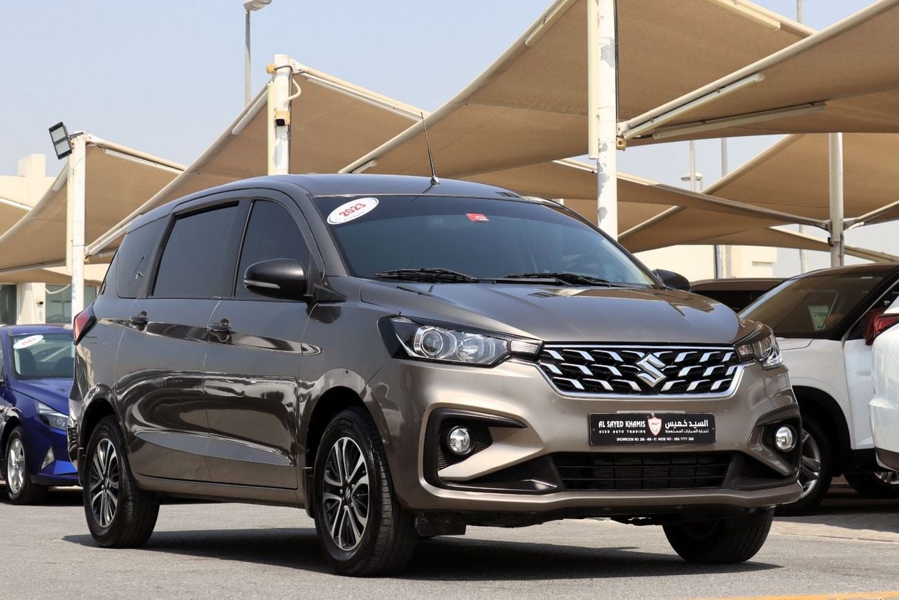 Suzuki Ertiga GLX ACCIDENTS FREE - GCC - ENGINE 1500 CC -ORIGINAL PAINT - PERFECT CONDITION INSIDE OUT
