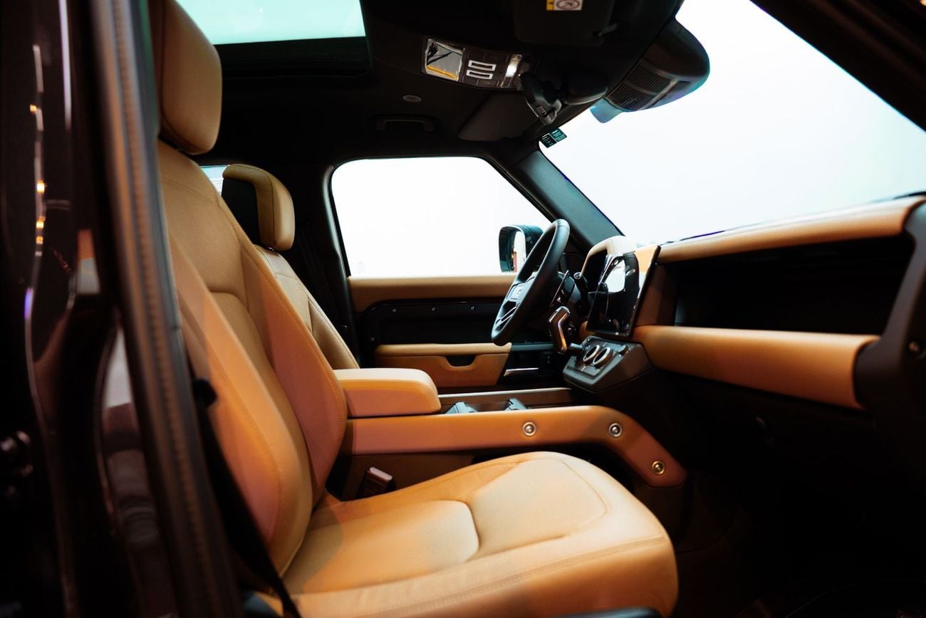Land Rover Defender 110 ULTIMATE EDITION P525 Brand New | 525HP | GCC Spec