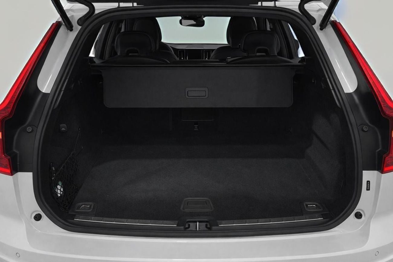 Volvo XC60 R DESIGN 2022 | AED 1512/Month | 0 DP | 30 Day Return | Warranty | Service History