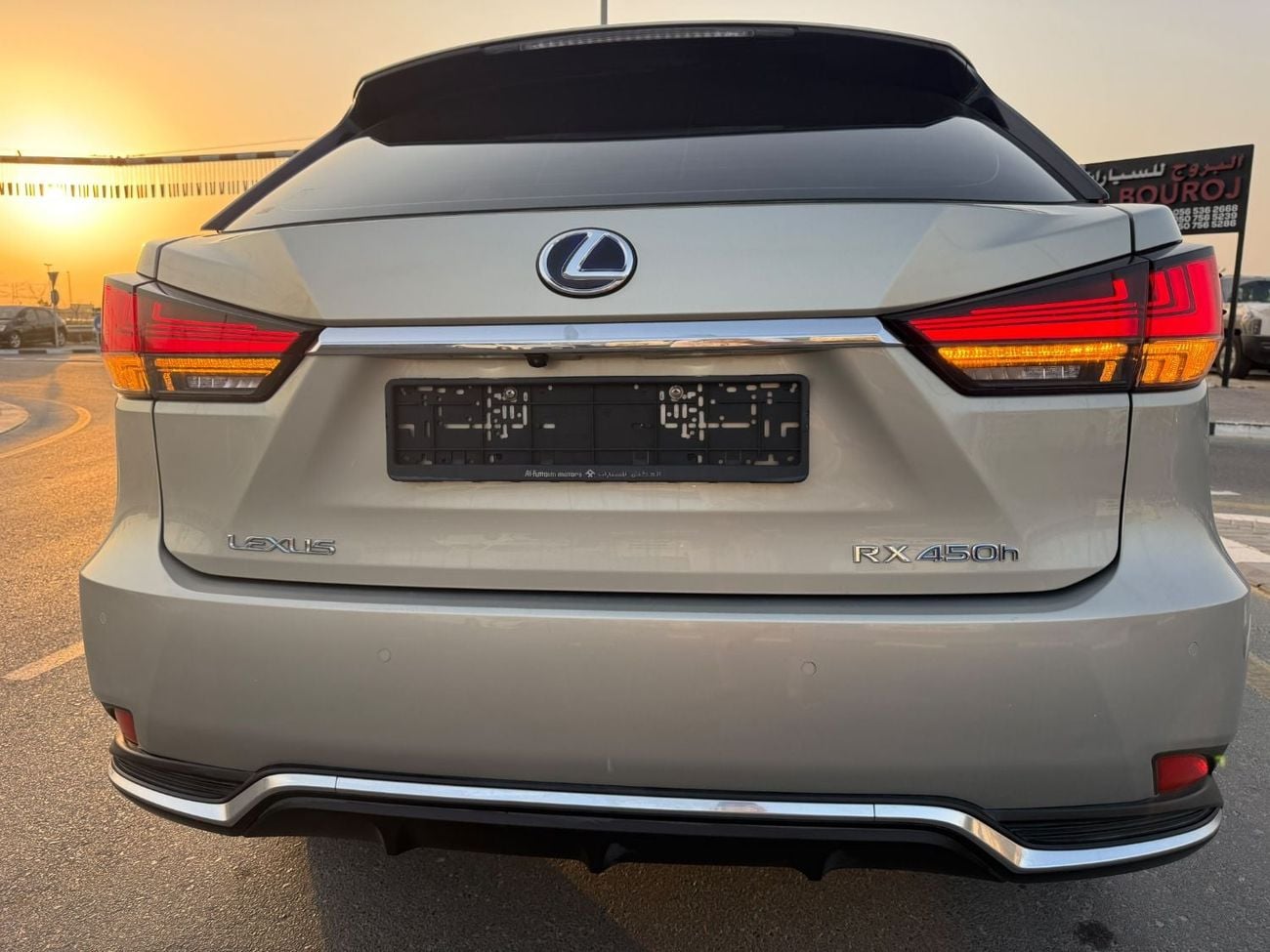 Lexus RX450h PREMIER 2021 LEXUS RX450H LUXURY HYBRID 3.5L V6 GCC WITH SUNROOF AWD AND COOLING SEATS