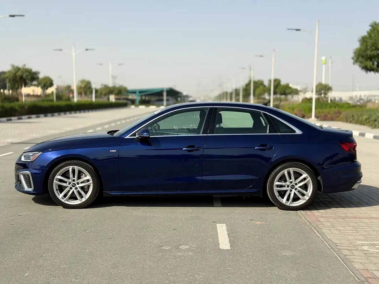 Audi A4 Quattro - S Line full option - Clean title