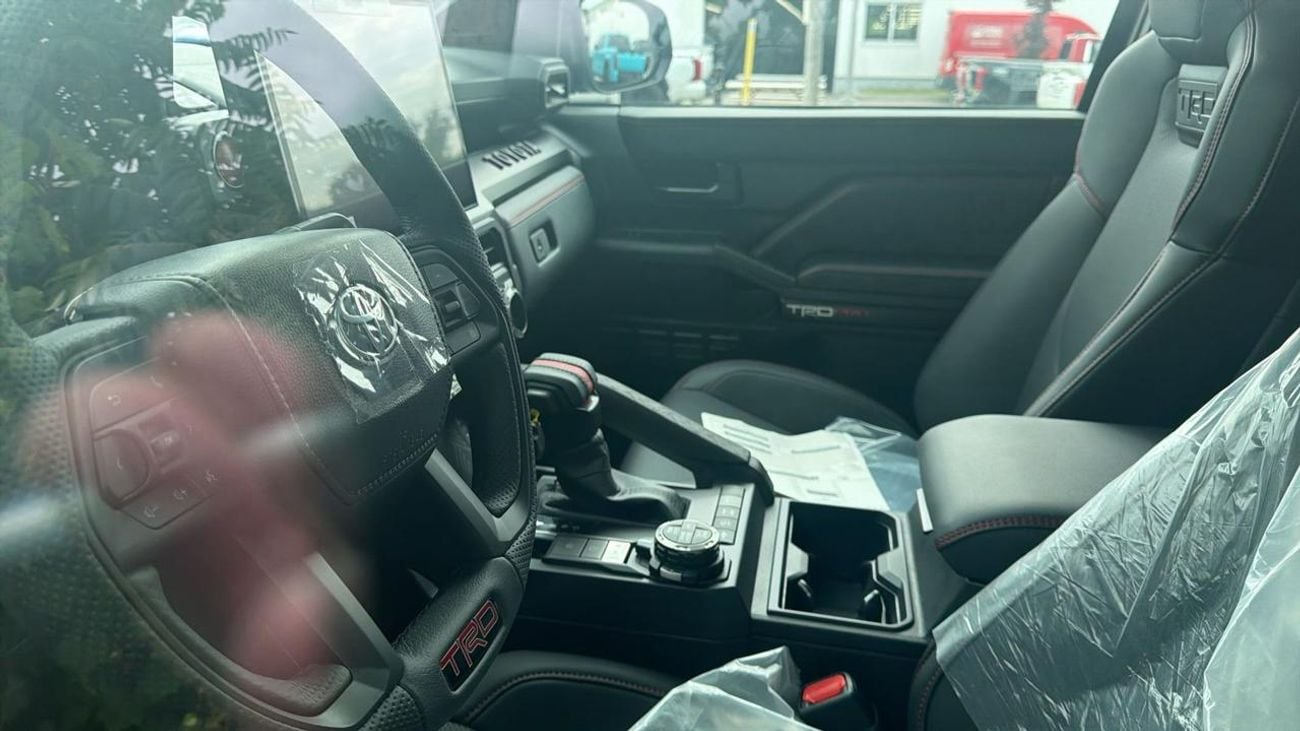 Toyota Tacoma TRD PRO 2.4 4X4 i-FORCE MAX PETROL HYBRID