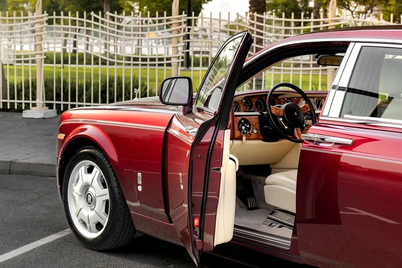 رولز رويس فانتوم ستاندارد GCC Specs | Pristine Condition