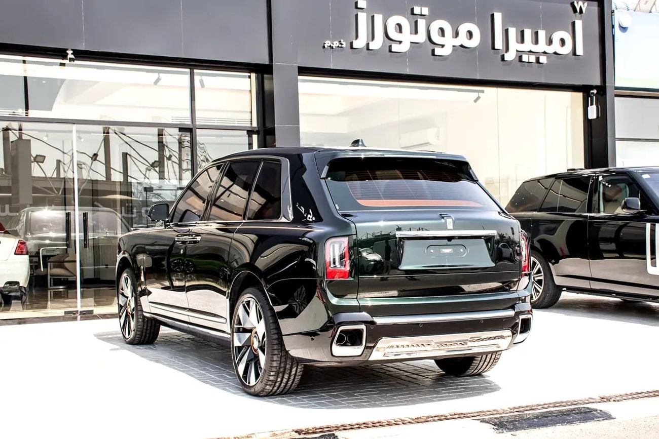 Rolls Royce Cullinan Silver Badge - GCC Specs - Brand