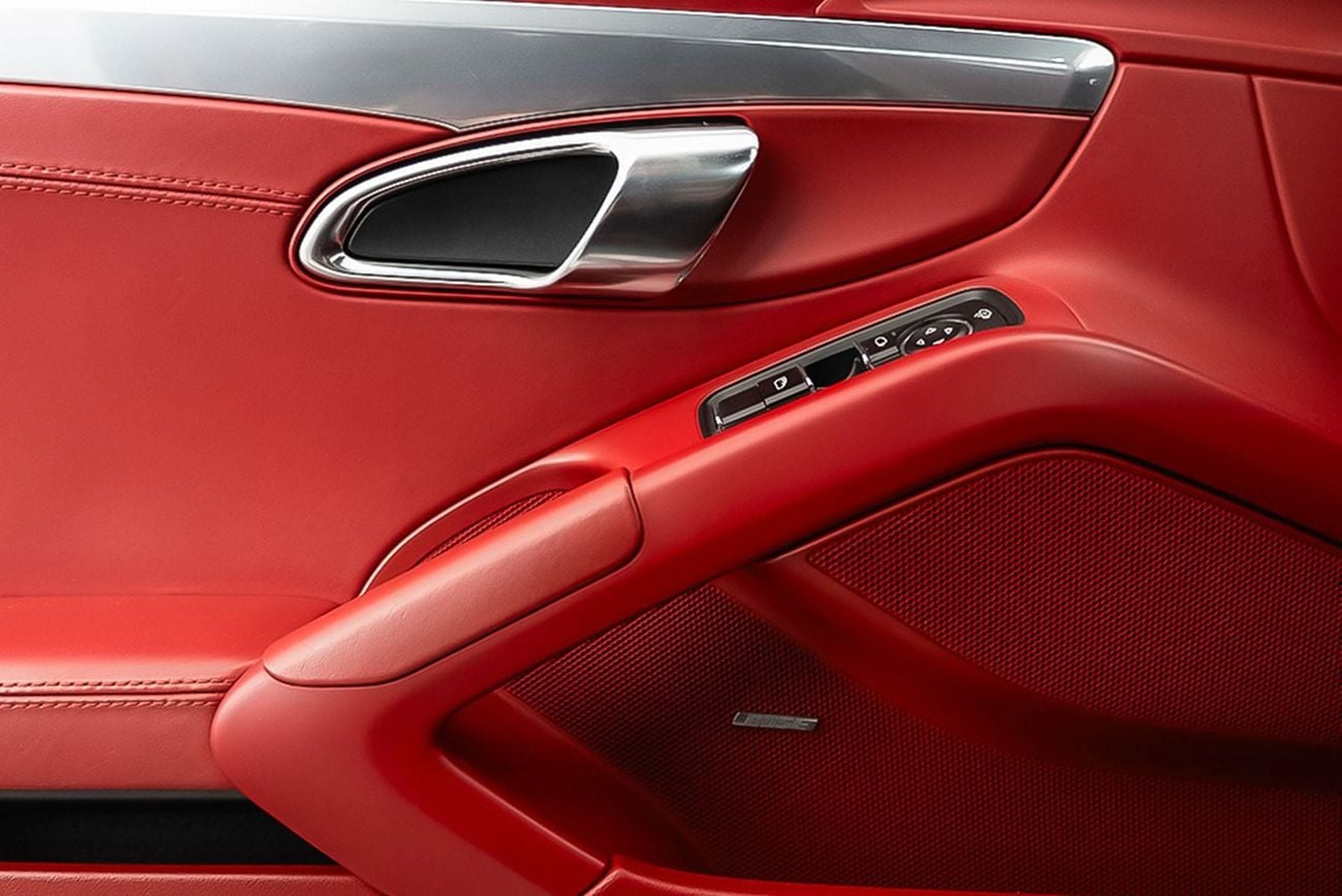 Porsche Cayman S