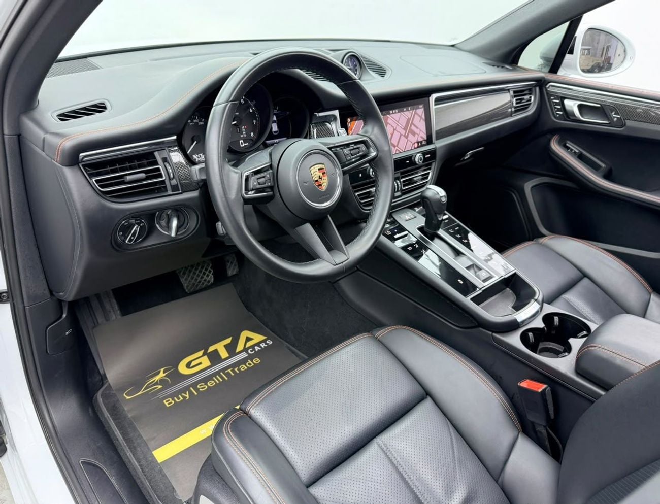 Porsche Macan STANDARD 2023 Porsche Macan, 2027 Porsche Warranty, Full Porsche Service History, Low Km, GCC