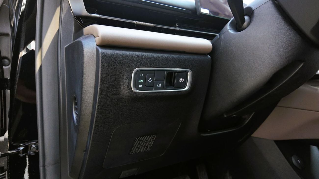 أومودا C7 Shs 1.6L TGDI 197HP