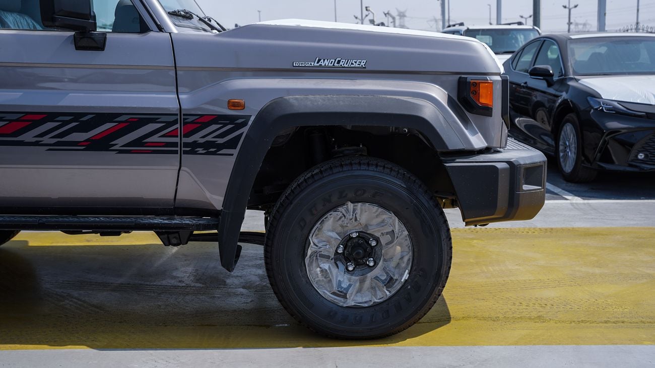 Toyota Land Cruiser 70