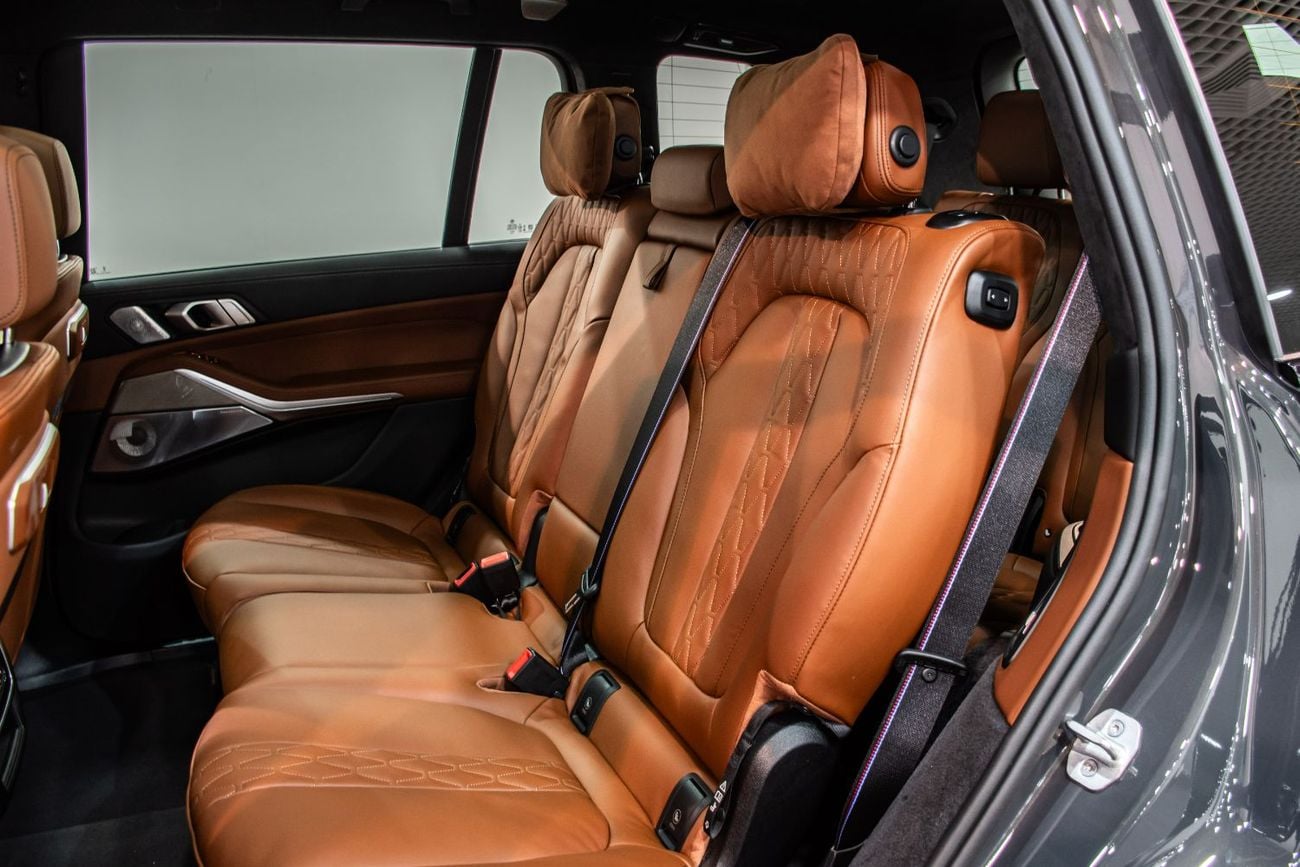 بي أم دبليو X7 XDRIVE40i MASTERCLASS M SPORT PACKAGE