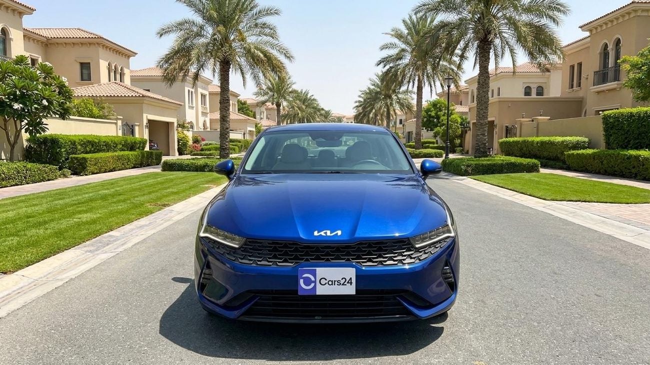 كيا K5 LX كارس24 هي سوق ضخم للسيارات المستعملة موثوق ومضمون ٪كارس24 هي سوق ضخم للسيارات المستعملة موثوق ومضمون