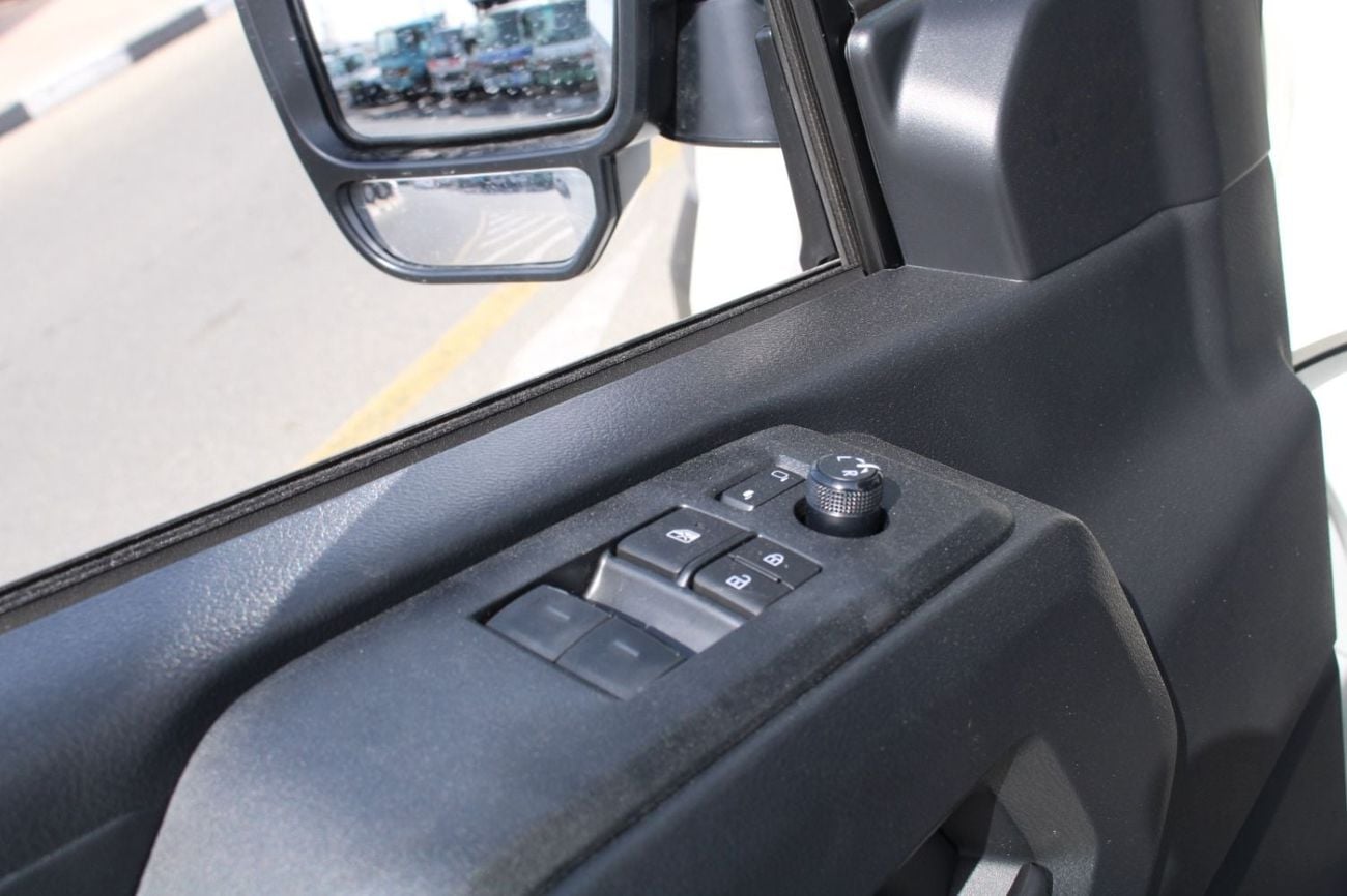 Toyota Hiace DX