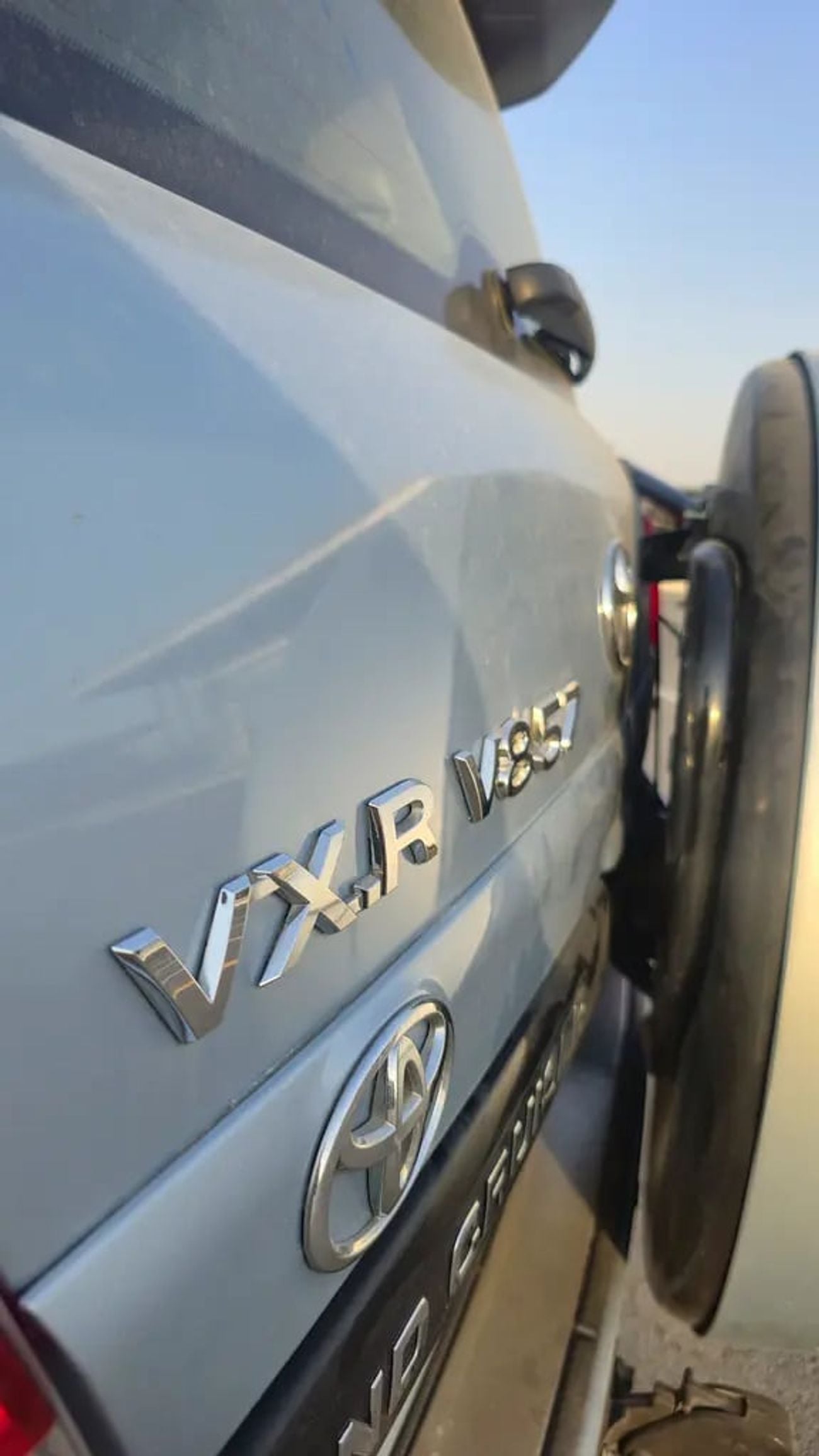 Toyota Land Cruiser VXR V8 5.7L GCC Specs