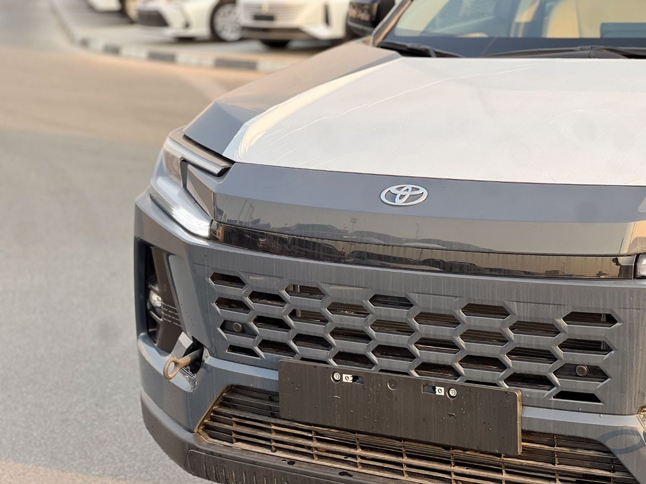 تويوتا راف ٤ EXR HEV 2026 RAV4 2.5 XLE-G HEV - للتصدير فقط
