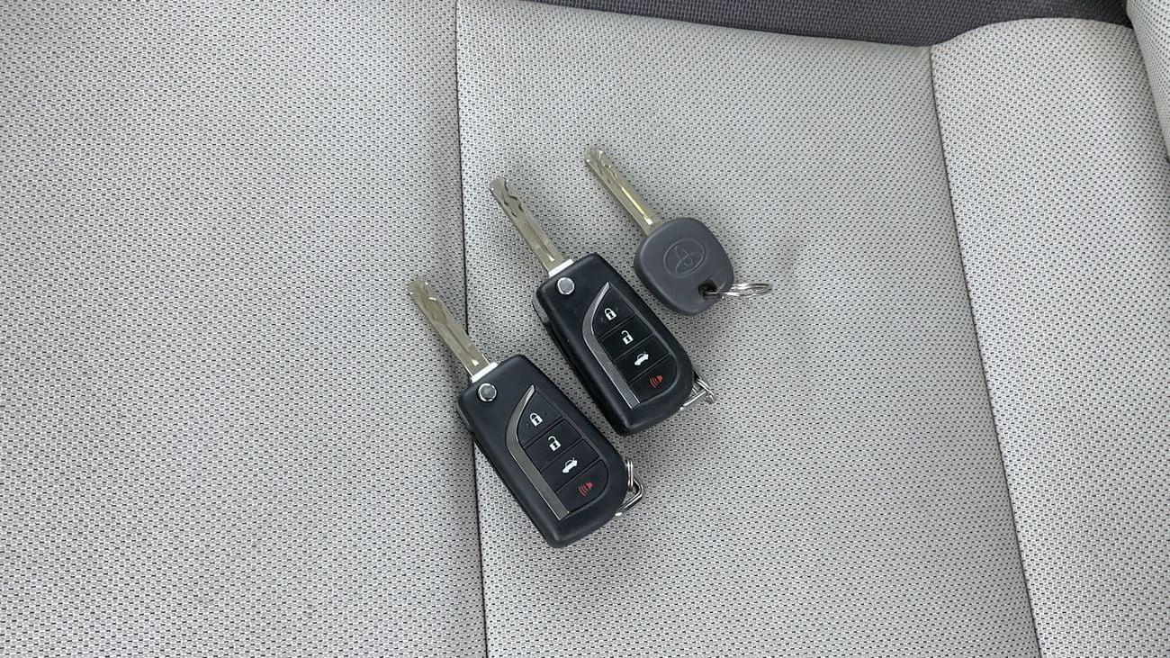 Toyota Corolla XLI | Guaranteed Warranty | 0 Down Payment