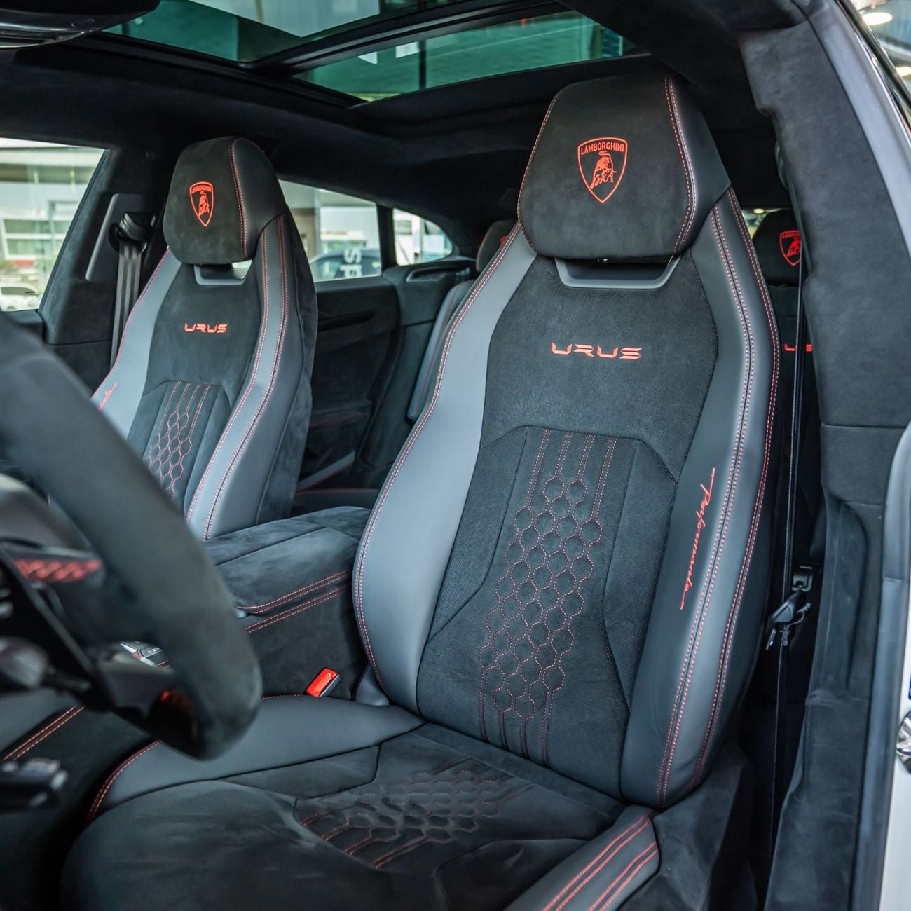 Lamborghini Urus PERFORMANTE