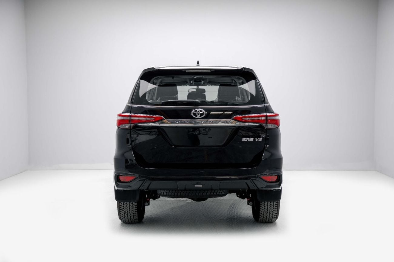 Toyota Fortuner SR5 4.0L - Attitude Black Inside Black | Export