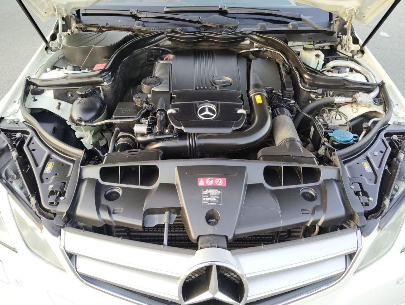Mercedes Benz E250 STANDARD