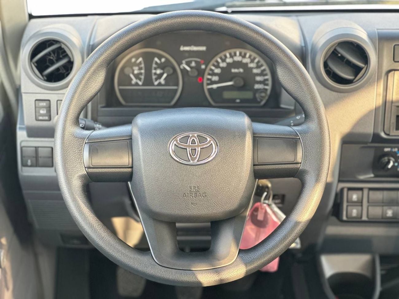 تويوتا لاند كروزر 70 LC 78 2.8L DSL M/T