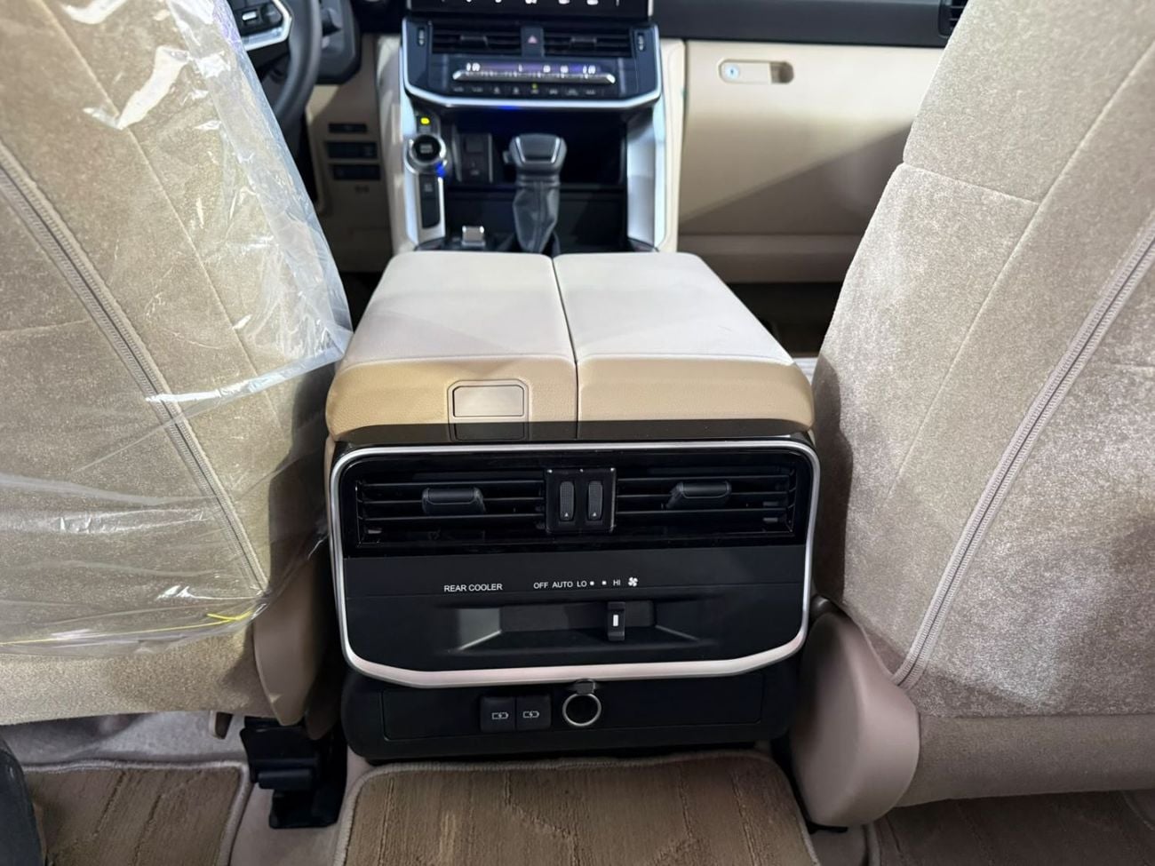 Toyota Land Cruiser GXR LAND CRUISER GXR 3.3L TWIN TURBO DIESEL WITHOUT SUNROOF 2026 MODEL