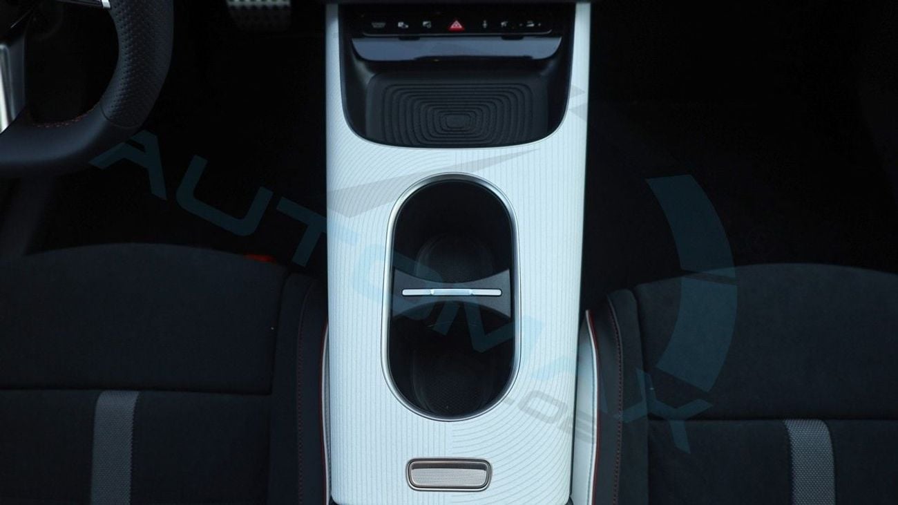 Mercedes Benz CLA 200 AMG (For Export , НА ЭКСПОРТ) COUPE GCC 2027 Без пробега