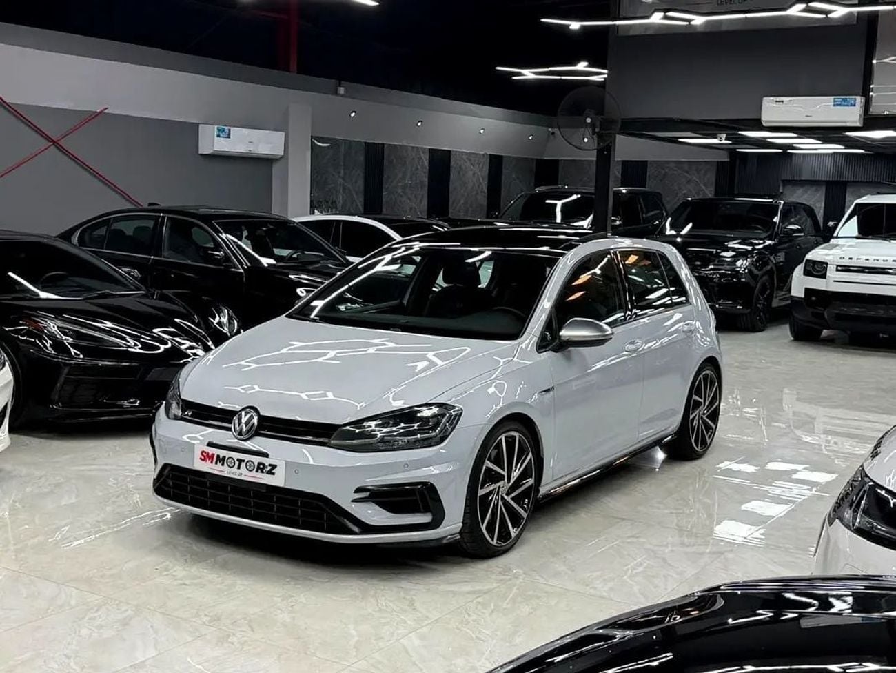 Volkswagen Golf R SEL