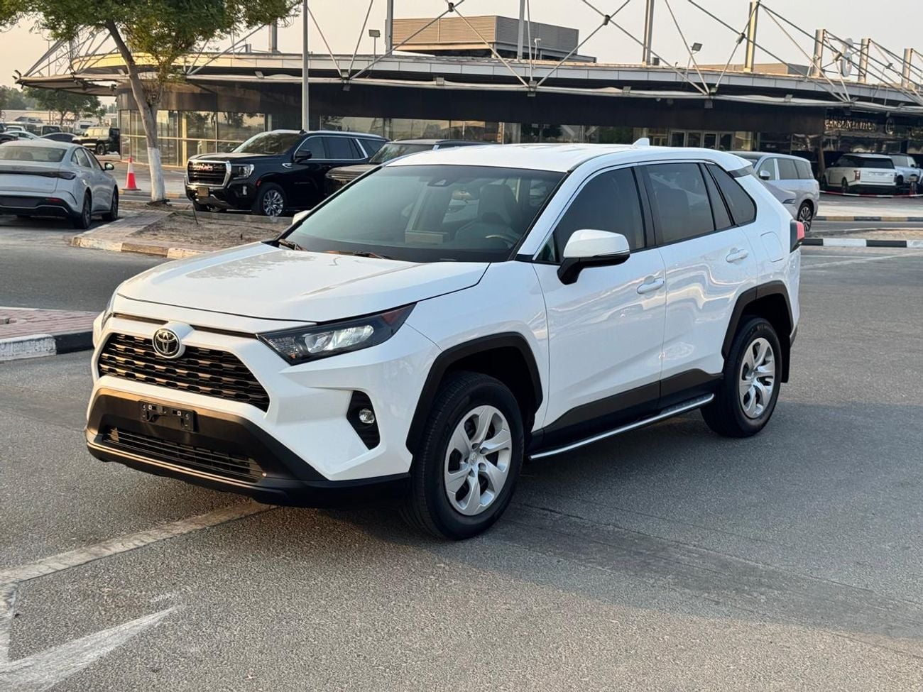 Toyota RAV4 LE 2023 toyota rav4 run and drive 4 wheel drive