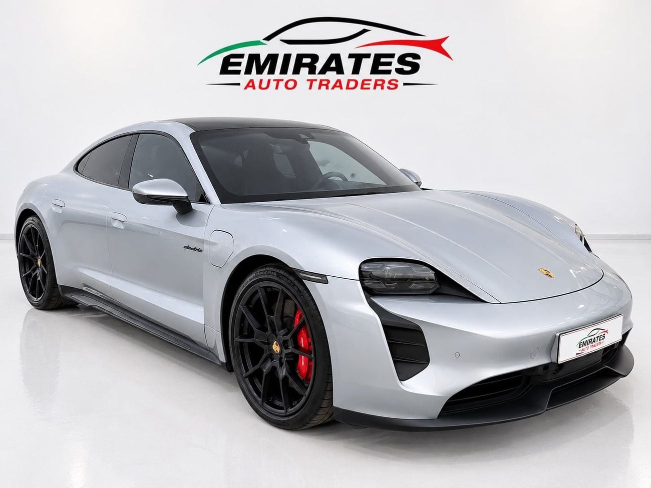 بورش تايكان GTS
