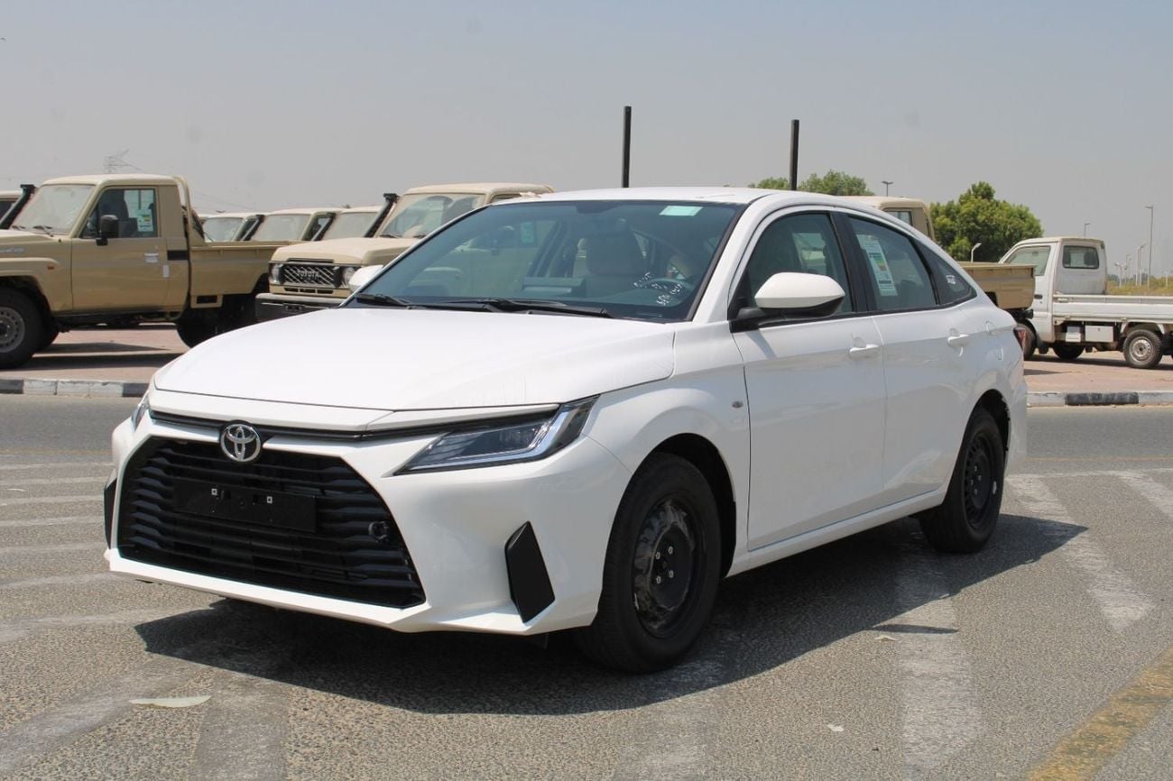 Toyota Yaris E