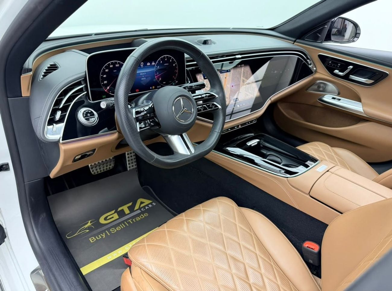 مرسيدس بنز E300 بريميوم بلس مرسيدس بنز E300 بريميوم بلس موديل 2024، ضمان مرسيدس بنز + باقة خدمة 2029، سجل صيانة كامل لدى مرسيدس