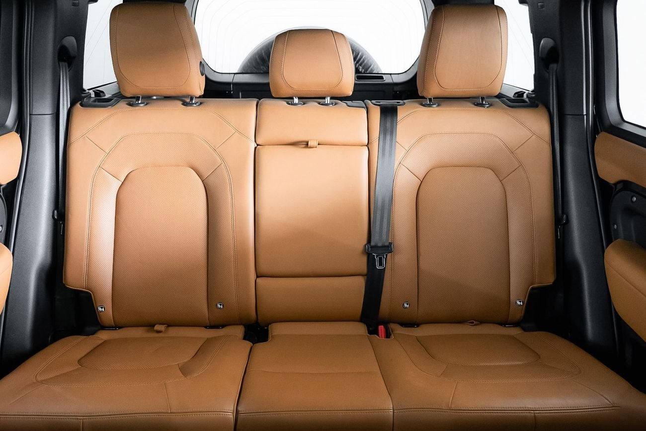 Land Rover Defender 110 525 EDITION