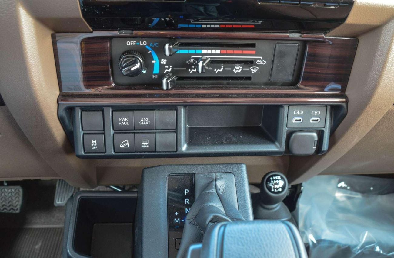 تويوتا لاند كروزر 70 LC76 LX 2.8L 4WD SUV 2026