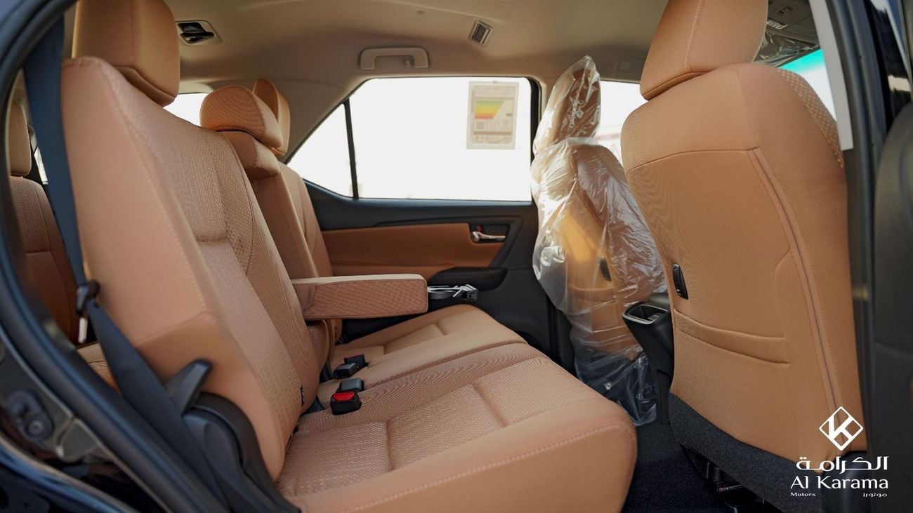 Toyota Fortuner SR5 2.7L Petrol Engine - 17'' Alloy Wheels - Cruise Control - Rear Camera - Apply Car Play - GCC Specs -
