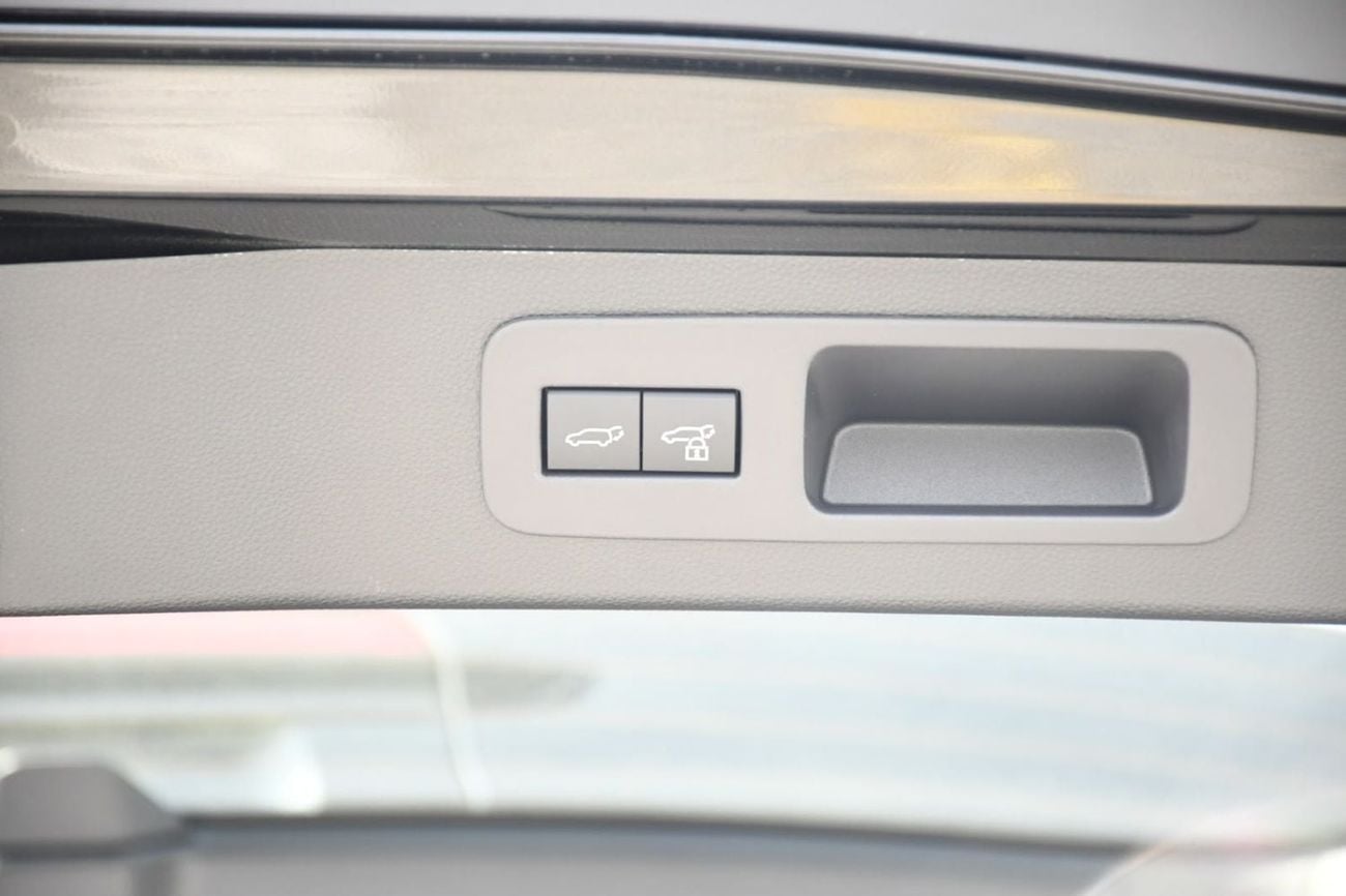 Lexus LX700h SIGNATURE