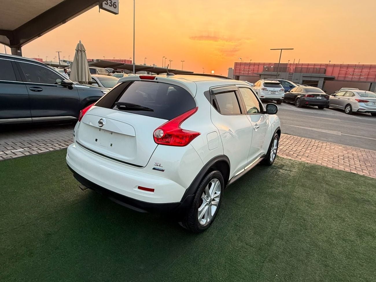 نيسان جوك SL خيارات كاملة - الدخول والتشغيل بدون مفتاح