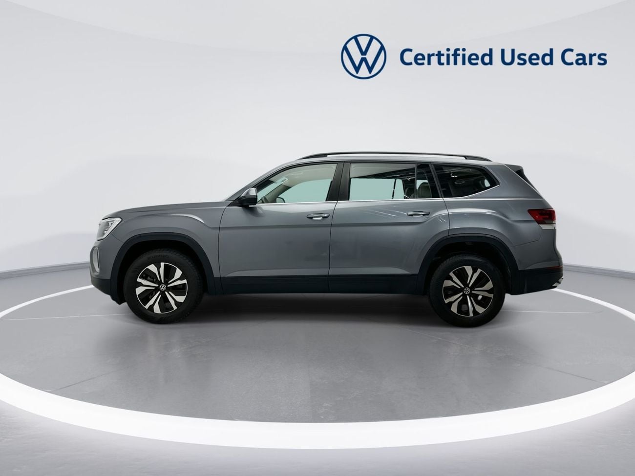 Volkswagen Teramont COMFORTLINE Teramont Trend 2.0 L with Alloy Wheels | GCC Specs | Keyless Start and Access | VW Certified