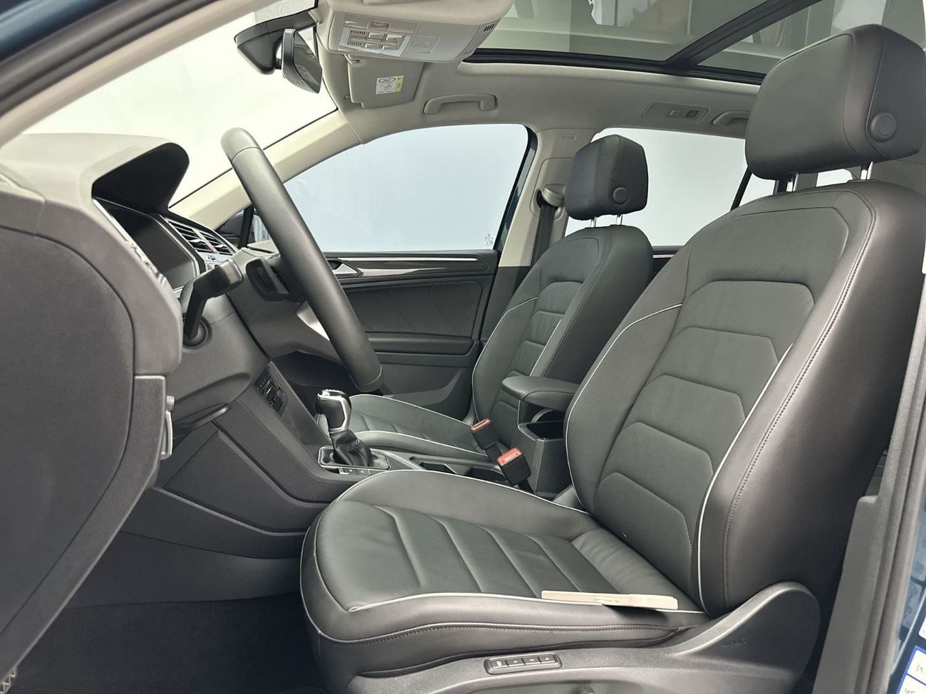 Volkswagen Tiguan LIFE PLUS 1.4L TSI Turbo | Digital Cockpit | Apple CarPlay & Android Auto | Cruise Control | 7-Speed DSG | GCC