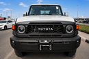 تويوتا لاند كروزر بيك آب 2026 Toyota Land Cruiser 79 Series LX V6 2026 Toyota Land Cruiser 79 Series LX V6 تويوتا لاند كروزر 79 سيريز LX V6 موديل 2026