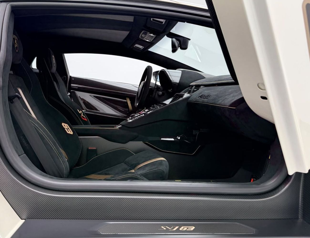 Lamborghini Aventador SVJ 2020 LAMBORGHINI AVENTADOR LP770-4 SVJ 63 EDITION, Warranty, Full LAMBORGHINI Service History, GCC.