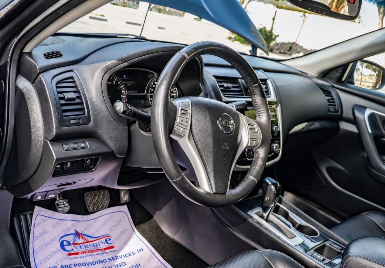 Nissan Altima SV