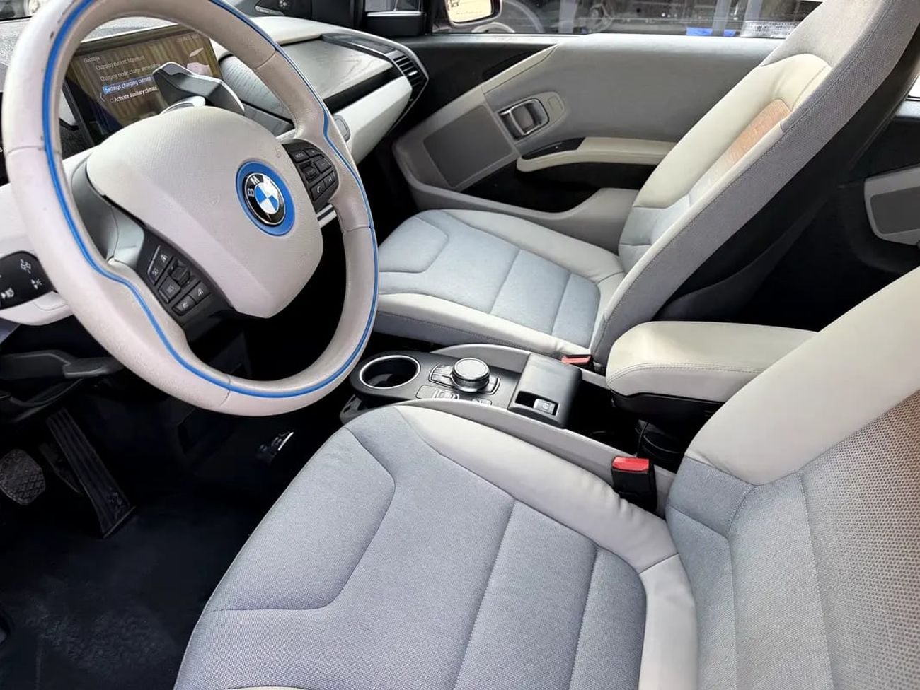 بي أم دبليو i3 i3S M