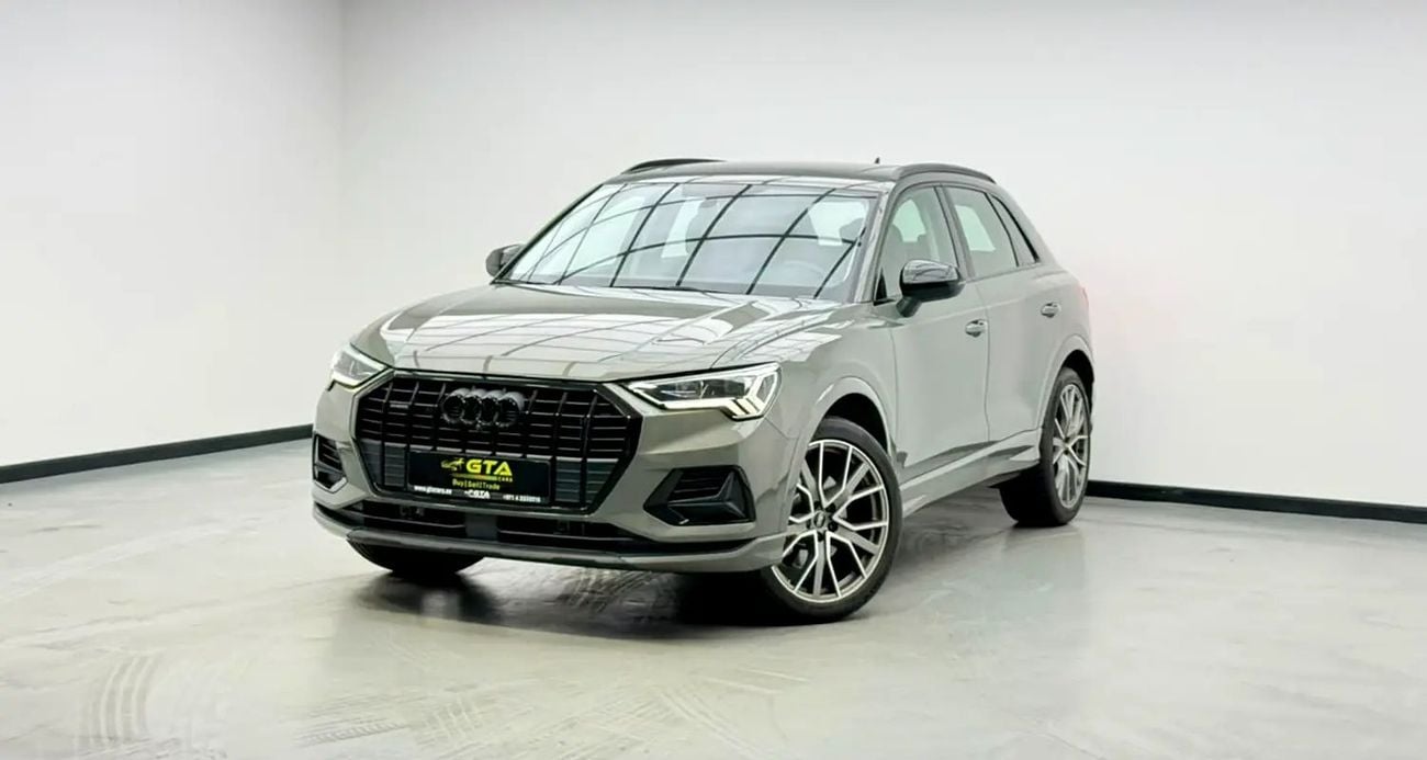 Audi Q3 40 TFSI Quattro, Warranty + Service Pack, Very Low Km, Fully Loaded, GCC