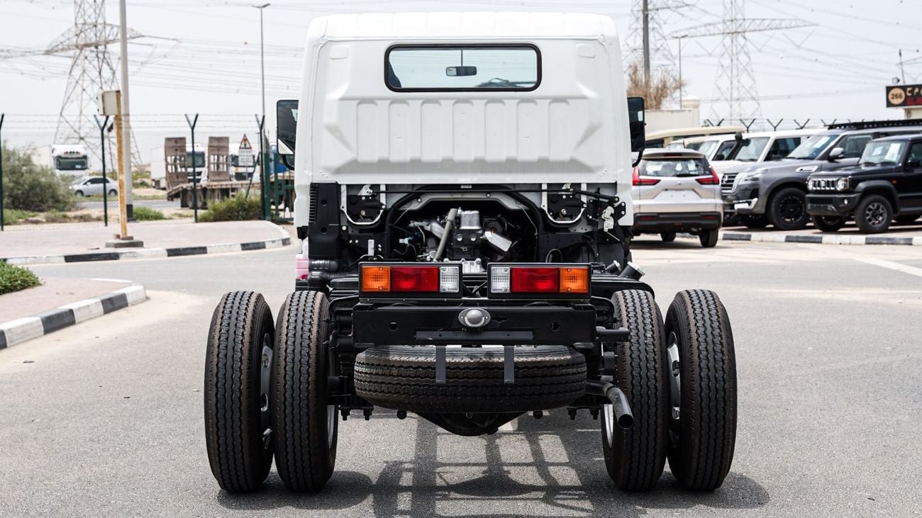 Mitsubishi Fuso Canter CHASSIS Brand New – 4.2L Diesel 2WD Manual – Z93 – GCC 2026 – Export only