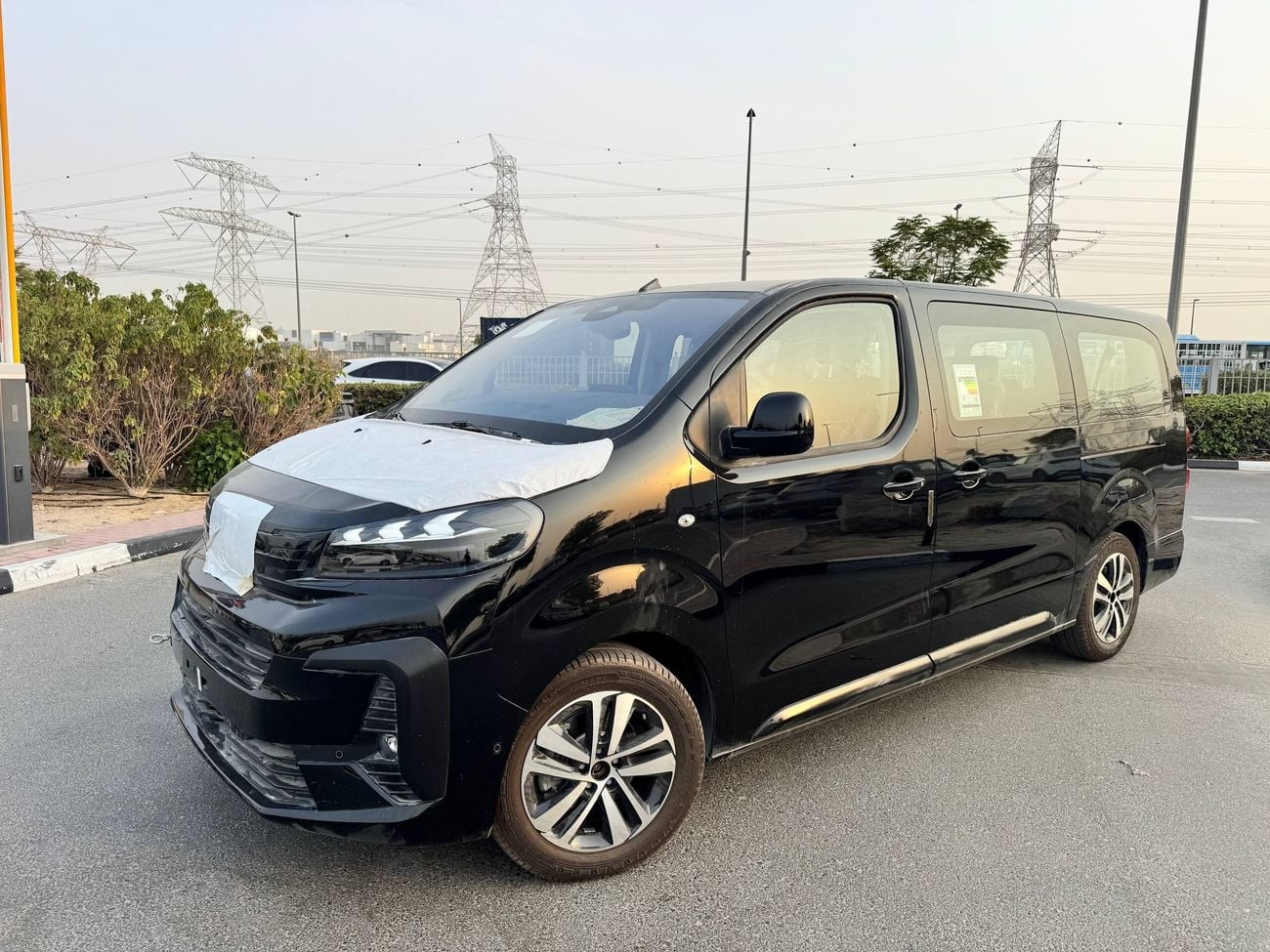 Peugeot Traveller VIP 7 Seater