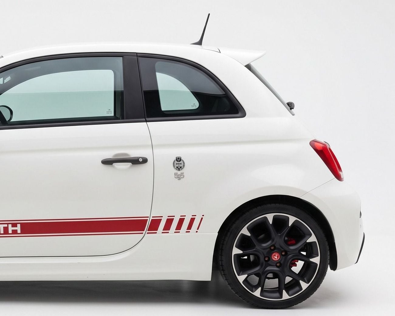 Abarth 595 COMPETIZIONE 2020 | 1.4 T-Jet | Original Paint | AED 881 / Monthly